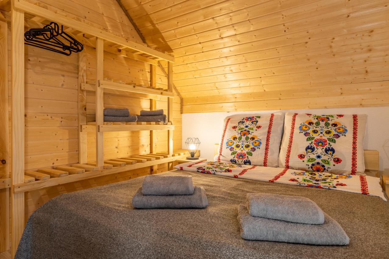 Domek Pod Holica 2 Bieszczady اوسترزوكي دولن المظهر الخارجي الصورة