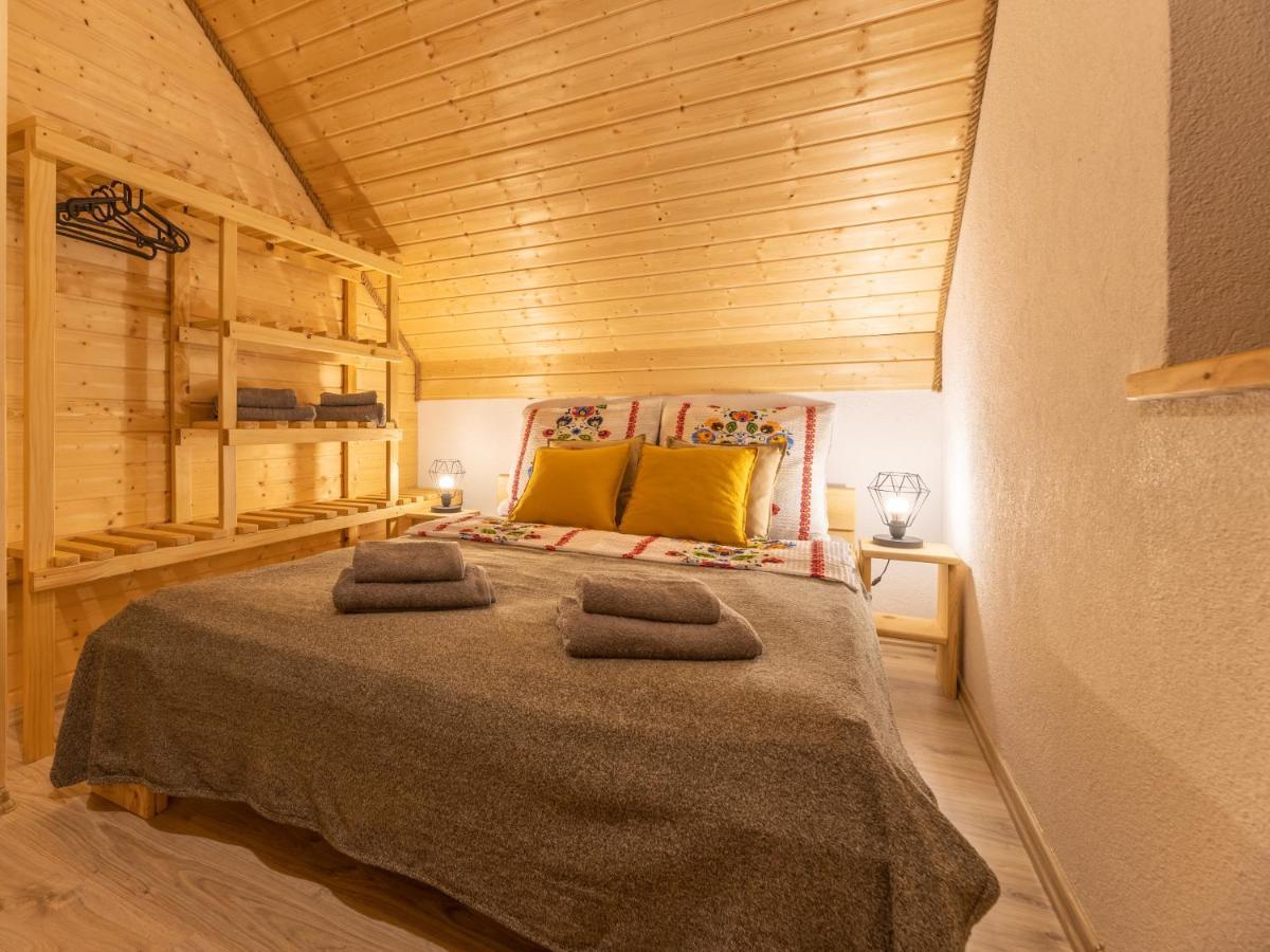 Domek Pod Holica 2 Bieszczady اوسترزوكي دولن المظهر الخارجي الصورة